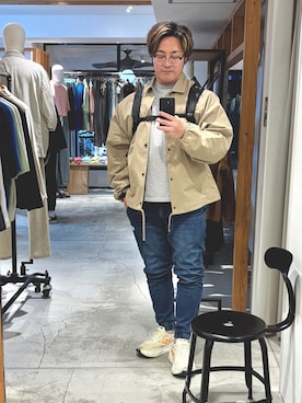 「Saturdays NYC（サタデーズ ニューヨークシティ ）のアイテム」を使った、棚橋弘至さん（メンズ・181cm）の春コーディネート