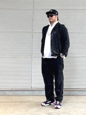 「NEW ERA（ニューエラ）のアイテム（シャツ/ブラウス）」を使った、棚橋弘至さん（メンズ・181cm）の春コーディネート