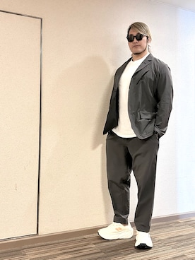 「アイテム（腕時計）」を使った、棚橋弘至さん（メンズ・181cm）の秋コーディネート