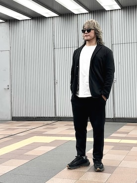 「アイテム（セットアップ）」を使った、棚橋弘至さん（メンズ・181cm・40代）の秋コーディネート