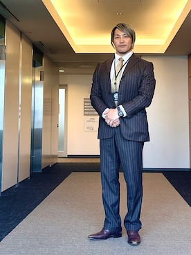 「Paul Stuart（ポールスチュアート）のアイテム（ネクタイ）」を使った、棚橋弘至さん（メンズ・181cm・40代）の夏コーディネート