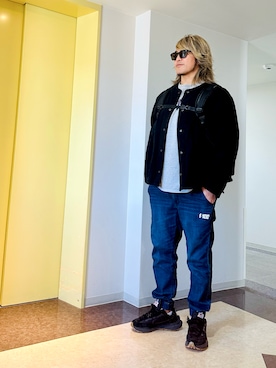 「アイテム（腕時計）」を使った、棚橋弘至さん（メンズ・181cm）の秋コーディネート
