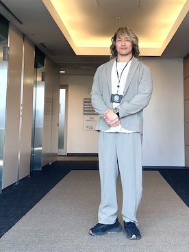 棚橋弘至さん（メンズ・181cm・40代）の秋コーディネート