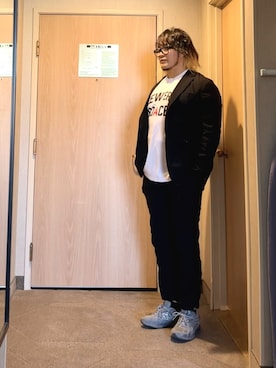 「アイテム（セットアップ）」を使った、棚橋弘至さん（メンズ・181cm・40代）の秋コーディネート