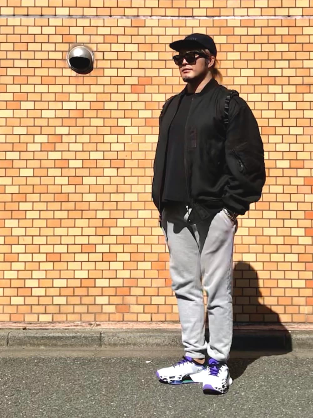 COMME des GARCONSのミリタリージャケットを使った人気ファッション