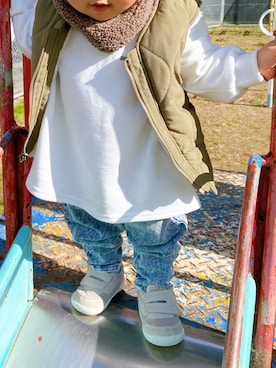 「coca（coca）（コカ）のアイテム（スウェット）」を使った、u_rontyaさん（キッズ・80cm）の冬コーディネート
