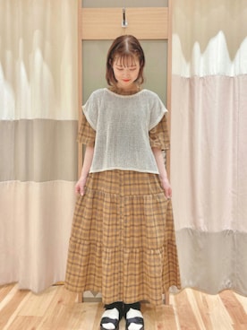 「ティアードスカート」｜「アイテム（シャツワンピース）」を使った、あやかさん（レディース・153cm）の夏コーディネート