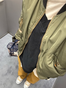 「アイテム（ミリタリージャケット）」を使った、さぼまま㊻さん（レディース・158cm）の秋コーディネート