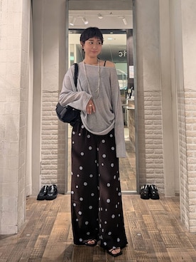 「JEANASIS（ジーナシス）のチェーンハンドルキンチャクBAG/1023355（ショルダーバッグ、ブラック系）」を使った、つーさんさん（レディース）の夏コーディネート