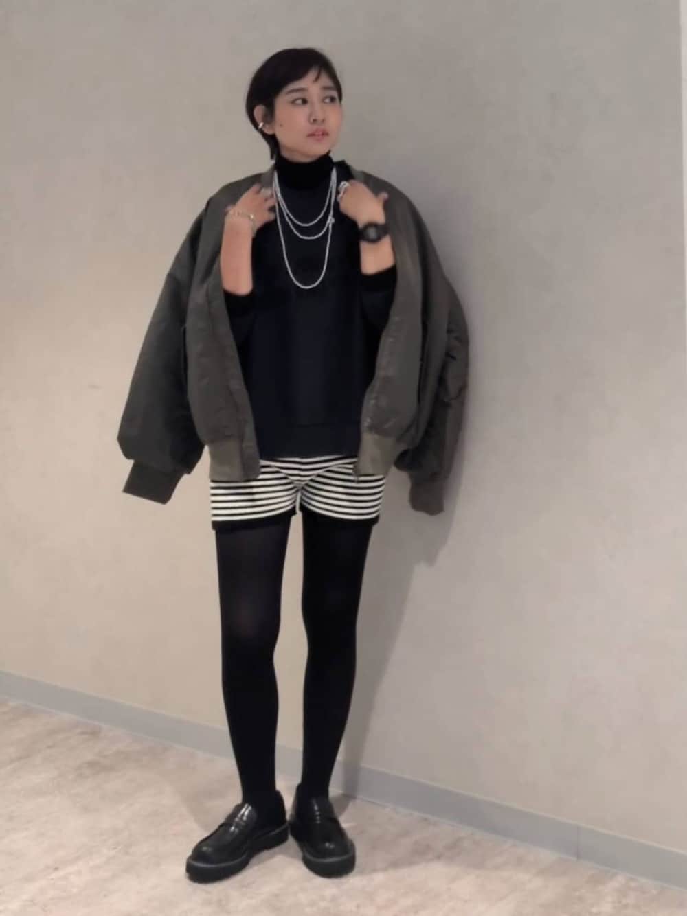 新品 ジーナシス 【eL】 12G fluffy short pants eL】12G Fluffy Short