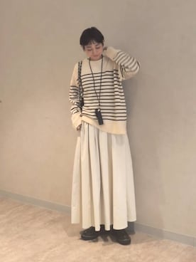 「アイテム（チャーム）」を使った、つーさんさん（レディース・164cm・30代）の秋コーディネート