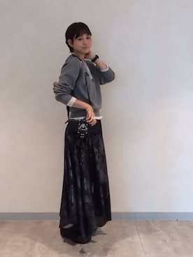 「アイテム（スカート）」を使った、つーさんさん（レディース・164cm・30代）の秋コーディネート