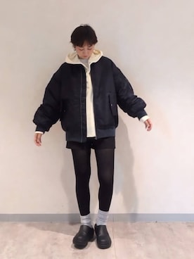 「アイテム（MA-1）」を使った、つーさんさん（レディース・164cm）の秋コーディネート