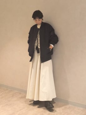 「アイテム（MA-1）」を使った、つーさんさん（レディース・164cm・30代）の秋コーディネート