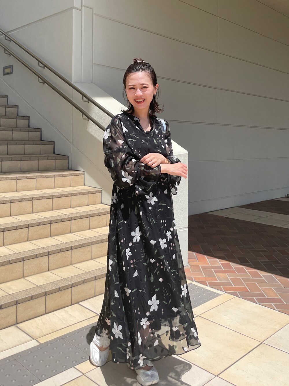 WILLFULLY（ウィルフリー）の「flower jacquard bi color piping