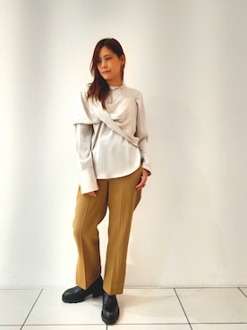「THE KEIJI（ザ ケイジ）のアイテム」を使った、kimmyさん（レディース・162cm）の秋コーディネート