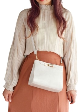 えりり🌷骨格ウェーブ/イエベ秋さんのコーディネート