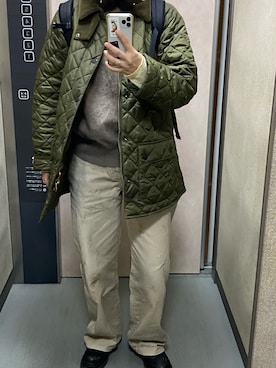 「アイテム（ベスト）」を使った、温流さん（レディース・160cm・20代）の秋コーディネート