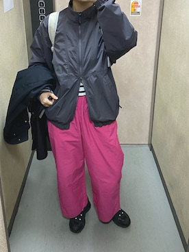 「THE NORTH FACE（ザノースフェイス）のTHE NORTH FACE | ENRIDE TRACK JK WOMEN（ナイロンジャケット、グレー系）」を使った、温流さん（レディース・160cm）の春コーディネート