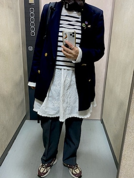 「アイテム（スニーカー）」を使った、温流さん（レディース・160cm・20代）の秋コーディネート