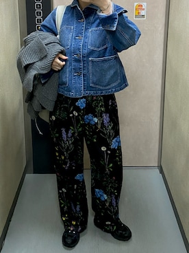 「RhodolirioN（ロドリリオン）のデニム ショートカバーオール WOMEN  （デニムジャケット、ブルー系）」を使った、温流さん（レディース・160cm）の春コーディネート