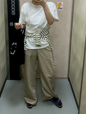 「Bshop（ビショップ）のHistory of Art | プリントTシャツ FLOWER Ⅰ MEN（Tシャツ/カットソー、ホワイト系）」を使った、温流さん（レディース・160cm）の夏コーディネート