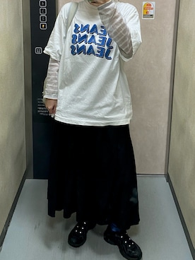 「blurhms（ブラームス）のblurhmsROOTSTOCK | 〈別注〉ビッグロゴTシャツ MEN（Tシャツ/カットソー、ホワイト系）」を使った、温流さん（レディース・160cm）の夏コーディネート