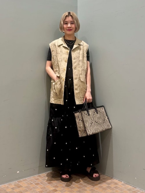 別注】ne Quittez pas BLACK pearl embroidery ドレス