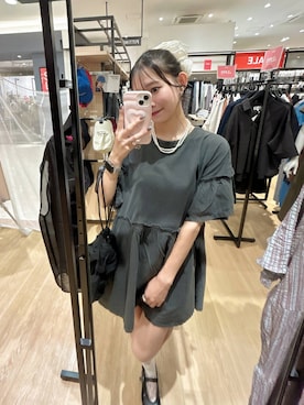 「アイテム（チュニック、グレー系）」を使った、もんちゃんさん（レディース・163cm）の夏コーディネート