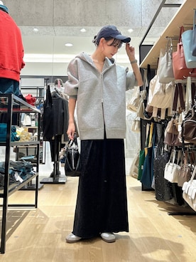 「アイテム（バレッタ/ヘアクリップ）」を使った、もんちゃんさん（レディース・163cm・20代）の秋コーディネート