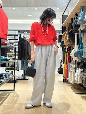 「アイテム（スウェットパンツ）」を使った、もんちゃんさん（レディース・163cm・20代）の秋コーディネート