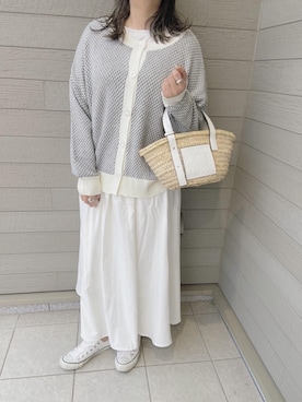 「アイテム（かごバッグ、ホワイト系）」を使った、makikiさん（レディース・159cm）の冬コーディネート