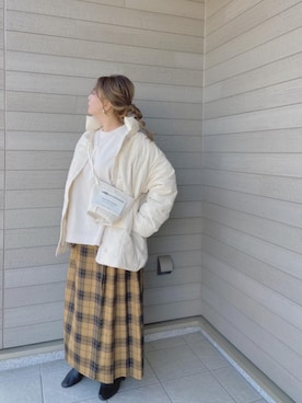 「Re:EDIT（リエディ）の配色ステッチ裏起毛プルオーバー（スウェット）」を使った、makikiさん（レディース・159cm）の冬コーディネート