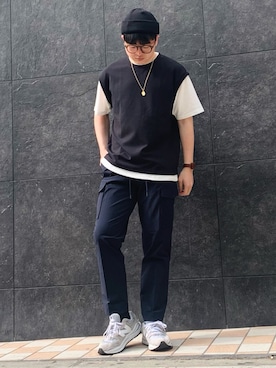 「TAKA-Q（タカキュー）のアイテム（トップス）」を使った、jaepil leeさん（メンズ・175cm）の春コーディネート