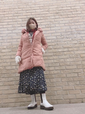 「green label relaxing（グリーンレーベルリラクシング）のアイテム（レインシューズ）」を使った、玲央さん（レディース・160cm）の冬コーディネート