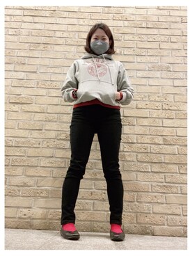 「H&M（エイチ・アンド・エム）のアイテム（ライダースジャケット）」を使った、玲央さん（レディース・160cm）の冬コーディネート