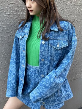 「EMODA」｜「アイテム（デニムジャケット）」を使った、濱田 萌衣(EMODA)さん（レディース・162cm）の冬コーディネート