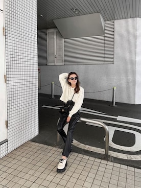 「EMODA（エモダ）のワイドボリュームローファー（ローファー）」を使った、濱田 萌衣(EMODA)さん（レディース・162cm）の秋コーディネート