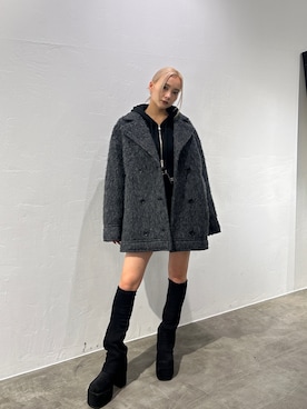 「アイテム（ダウンジャケット/コート）」を使った、濱田 萌衣(EMODA)さん（レディース・162cm・20代）の秋コーディネート