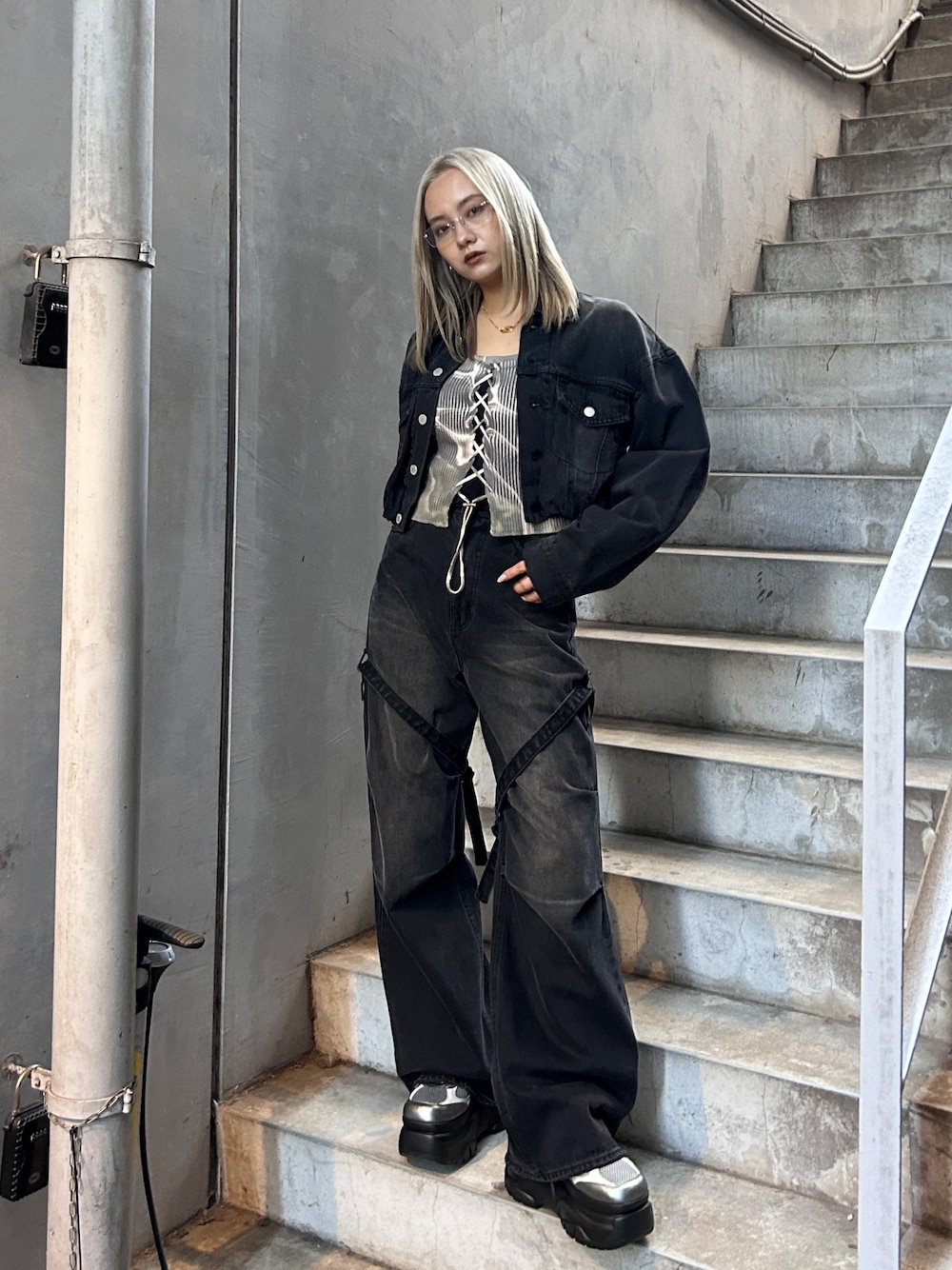 EMODA デニムセットアップ　ベージュ EMODA デニム セットアップ 2点セット - メルカリ