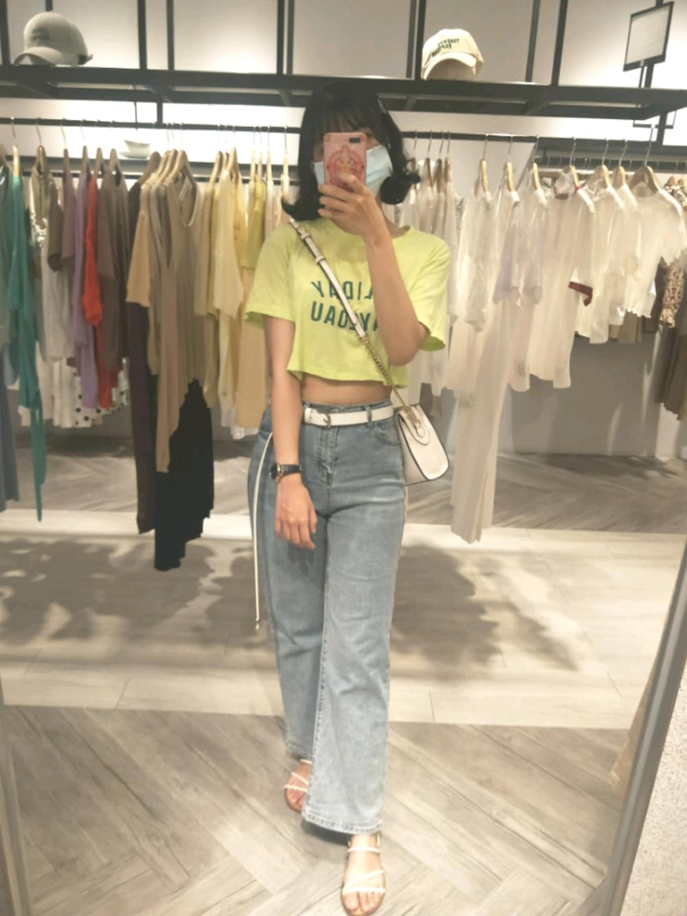 「GUのアイテム（ベルト、ホワイト系）」を使った、wenyu ⭐さん（レディース・164cm）の秋コーディネートの1枚目の写真