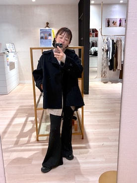 「アイテム（シャツ/ブラウス、ベージュ系）」を使った、mmmiさん（レディース・154cm）の冬コーディネート