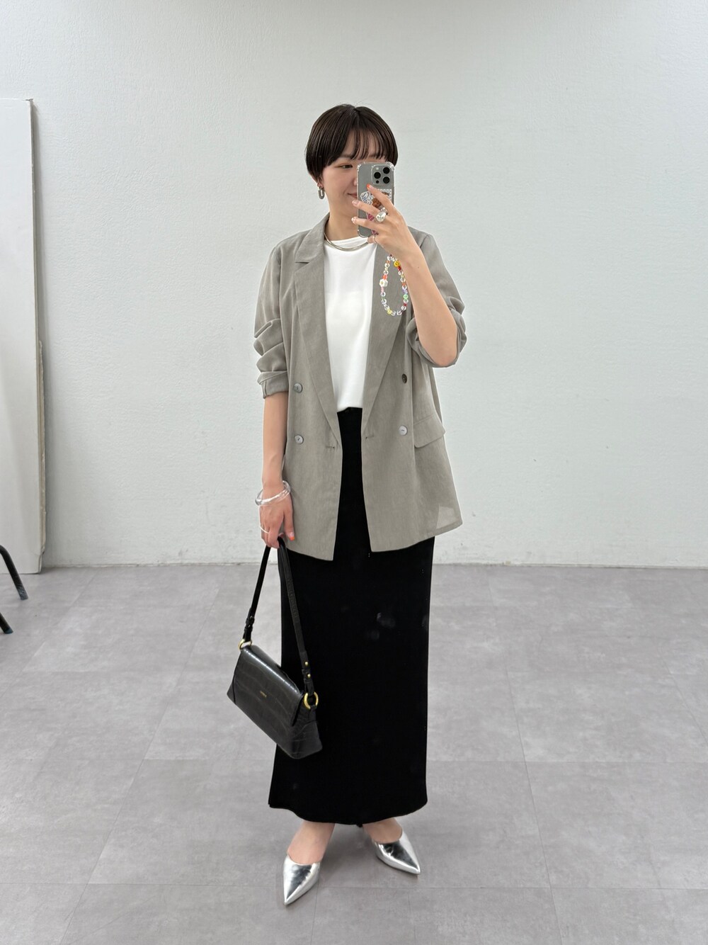 リネンライクシアージャケットを使った人気ファッションコーディネート