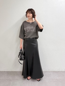 「LOUNGEDRESS（ラウンジドレス）のフェイクレザーナロースカート（スカート、ブラック系）」を使った、loungedress_hayashiさん（レディース・164cm）の夏コーディネート