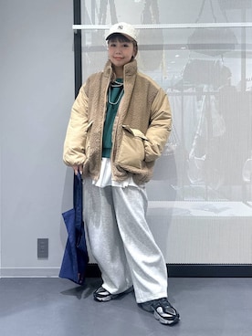 「アイテム（スウェットパンツ）」を使った、riya.さん（レディース・158cm・30代）の冬コーディネート