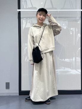 「アイテム（パーカー）」を使った、riya.さん（レディース・158cm・30代）の秋コーディネート