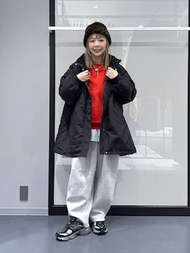 「アイテム（ボディバッグ/ウエストポーチ）」を使った、riya.さん（レディース・158cm）の冬コーディネート