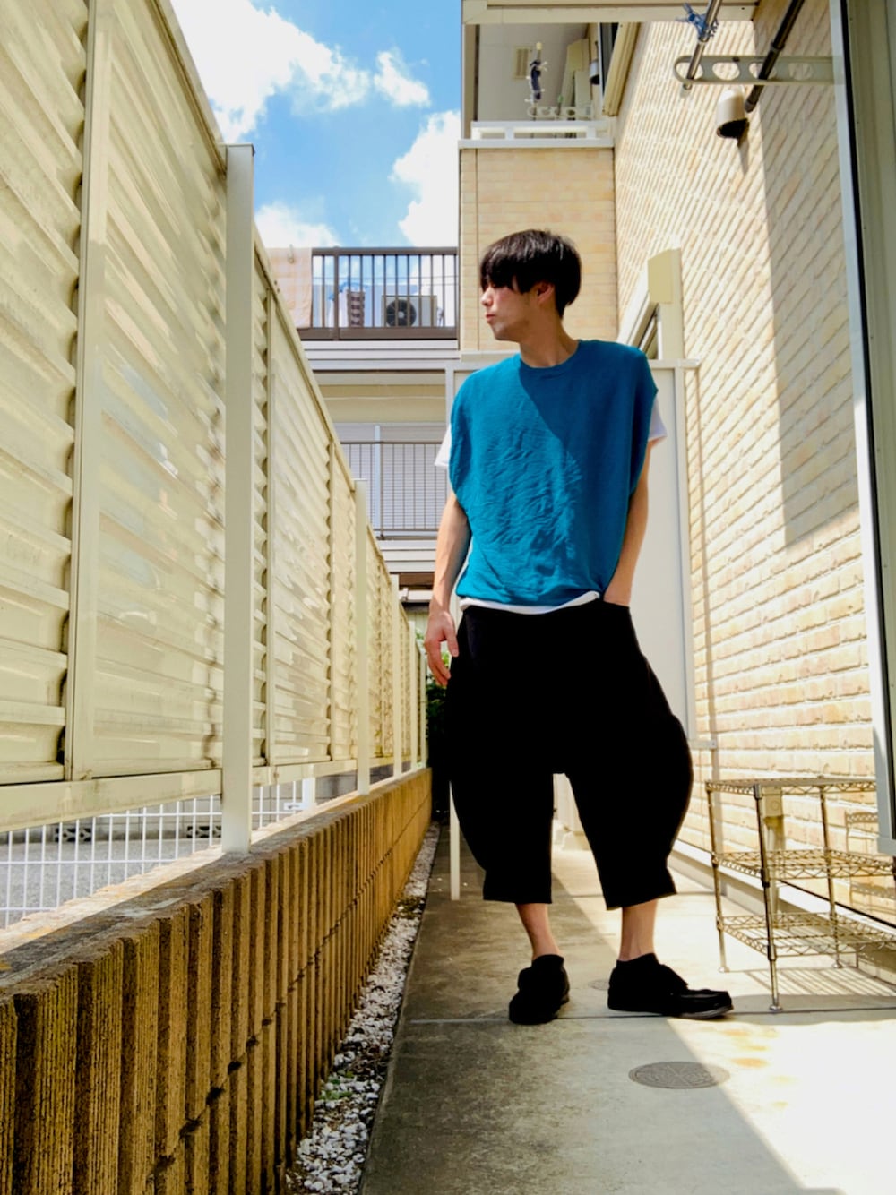 glamb（グラム）の「Easy cropped hem tack pants / イージー