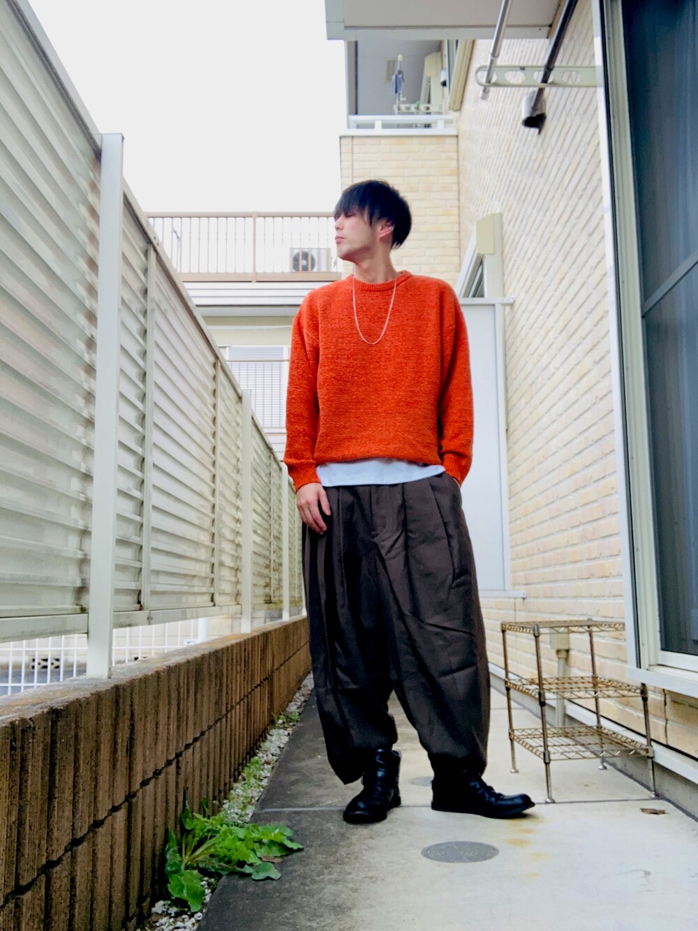 「wearhalloween2021」｜「coenのモールガータークルーネックニット（ニット/セーター、オレンジ系）」を使った、Y-sukeさん（メンズ・173cm）の秋コーディネートの1枚目の写真