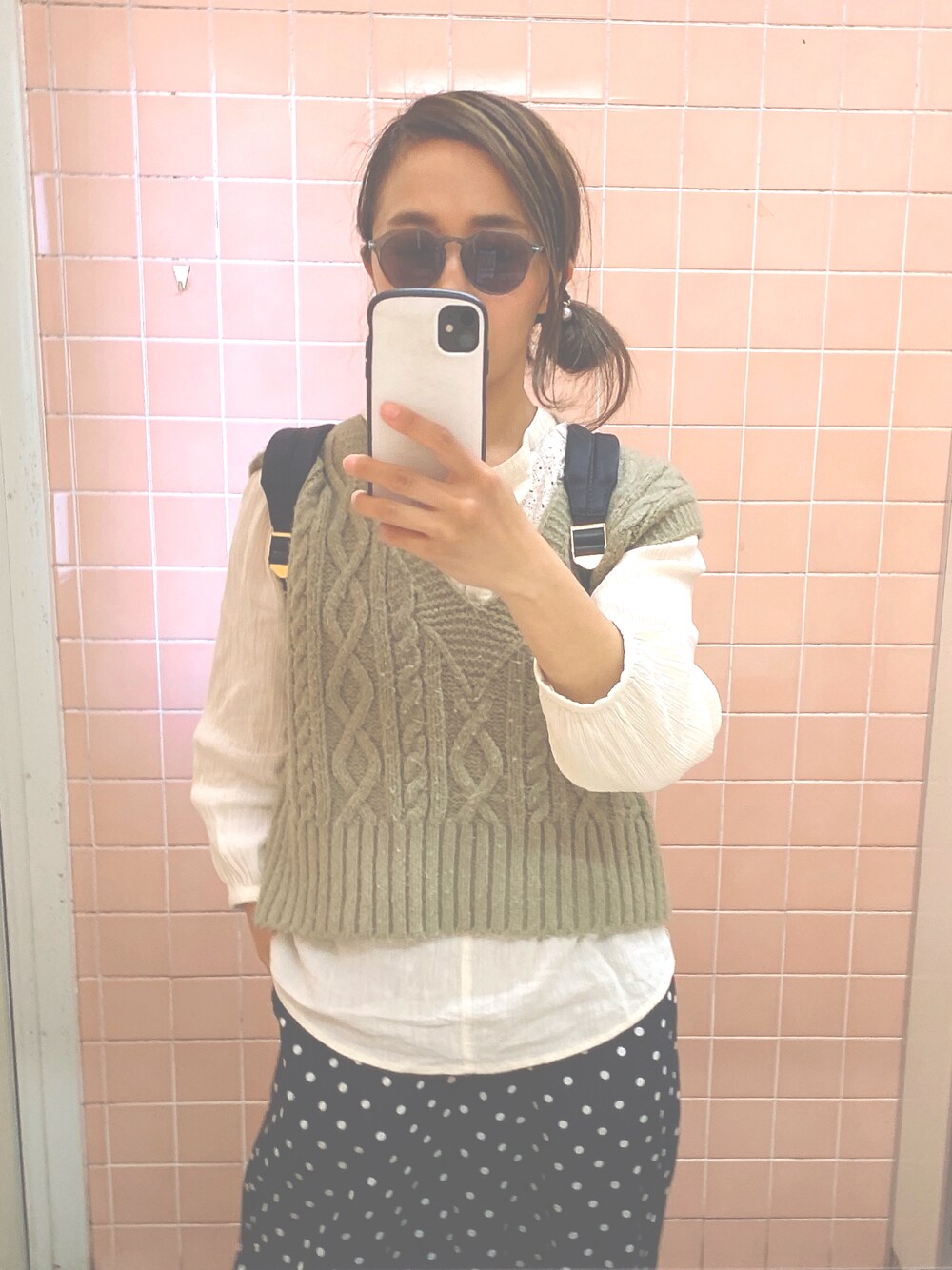 「ママコーデ、ママファッション、休日スタイル」｜「ZARAのアイテム（ベスト、ベージュ系）」を使った、まはろさん（レディース・159cm）の春コーディネートの1枚目の写真
